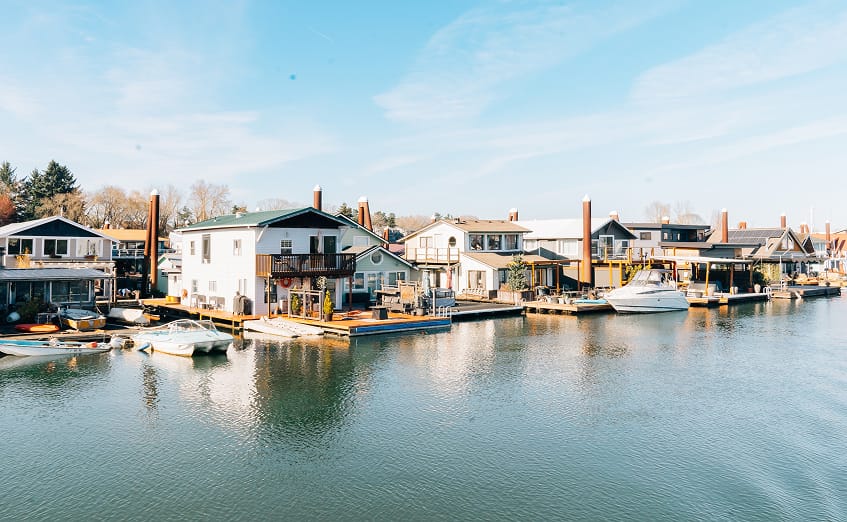 Two story Floating homes at island Cove Marina in Portland Oregon